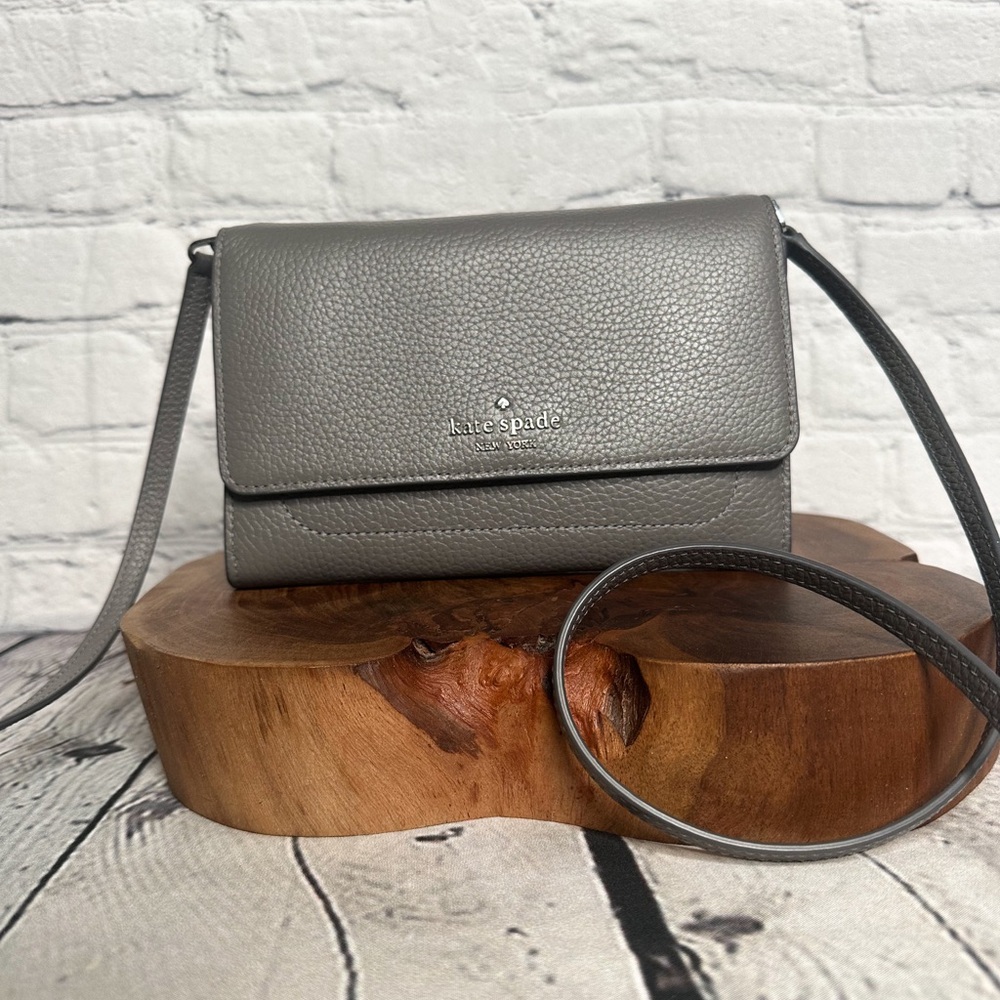 Kate Spade New York Gray Pebbled Leather Wallet Crossbody Bag
